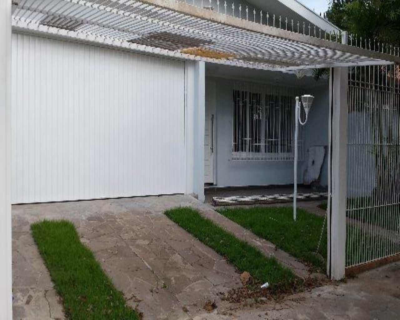 Casa à venda com 3 quartos, 200m² - Foto 3