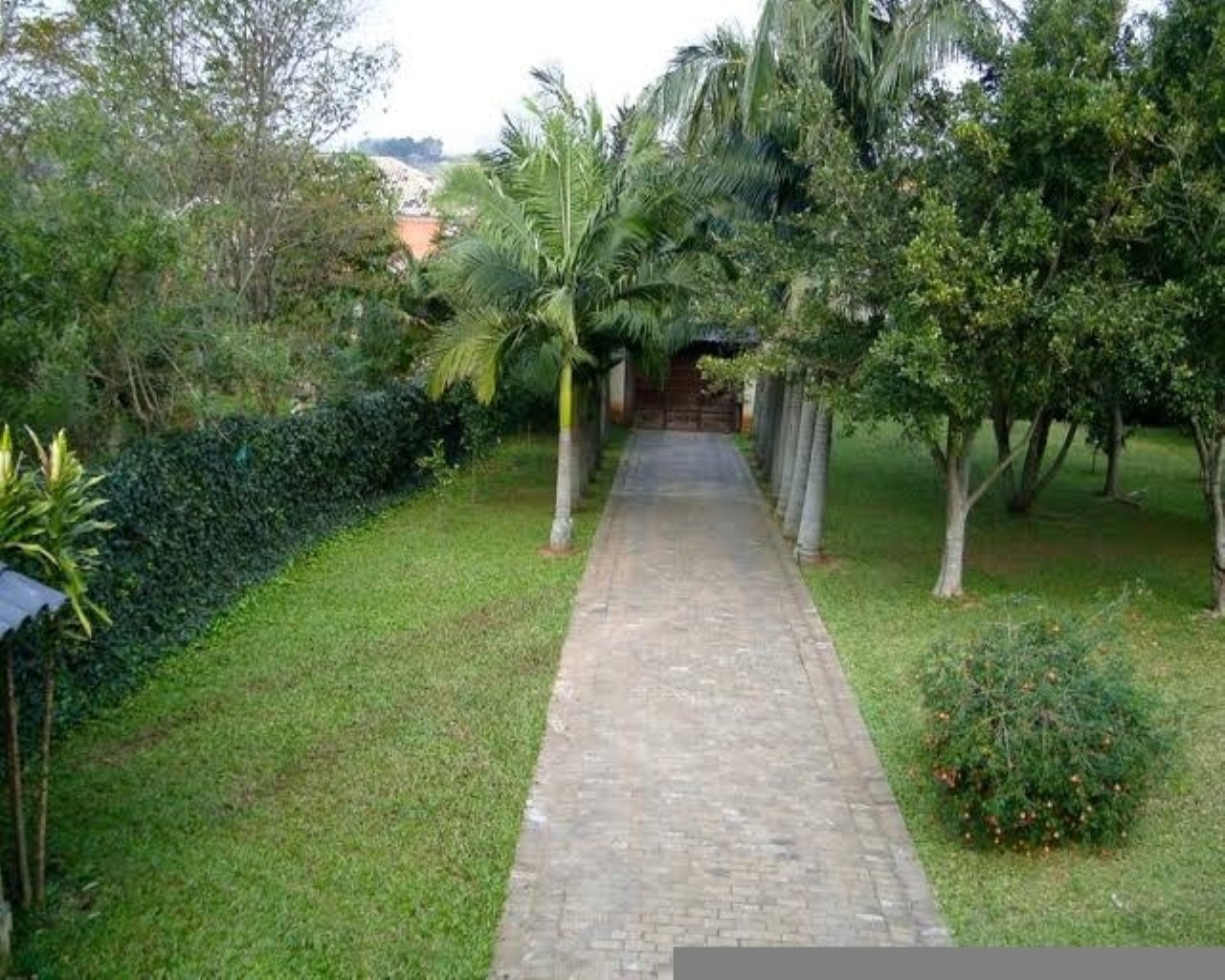 Casa de Condomínio à venda com 4 quartos, 360m² - Foto 8