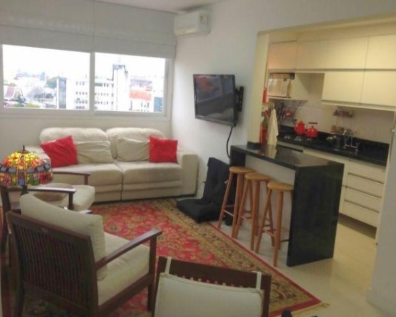 Apartamento à venda com 3 quartos, 72m² - Foto 1