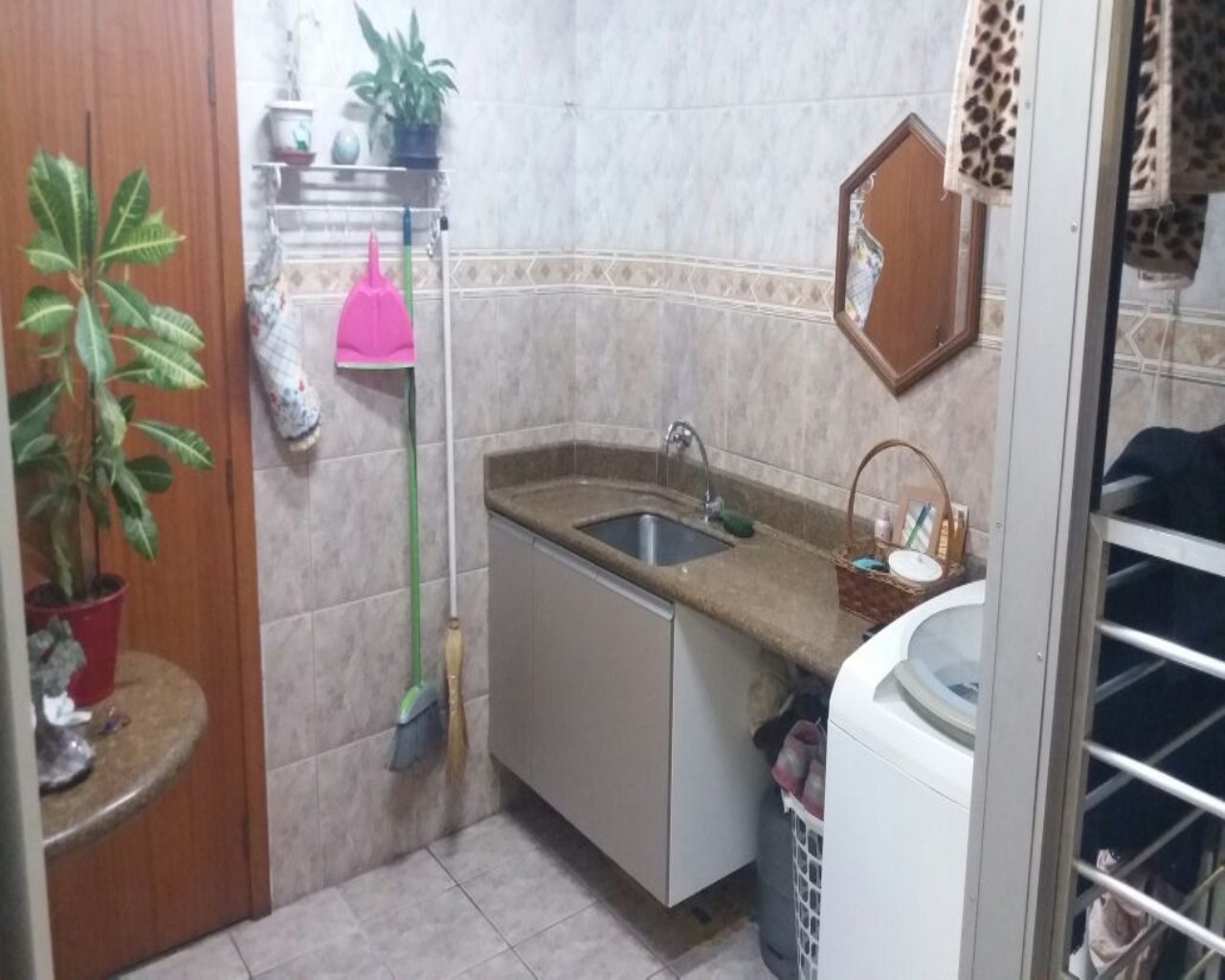 Apartamento à venda com 3 quartos, 109m² - Foto 11