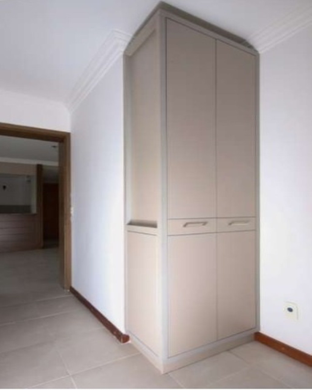 Apartamento à venda com 2 quartos, 67m² - Foto 8