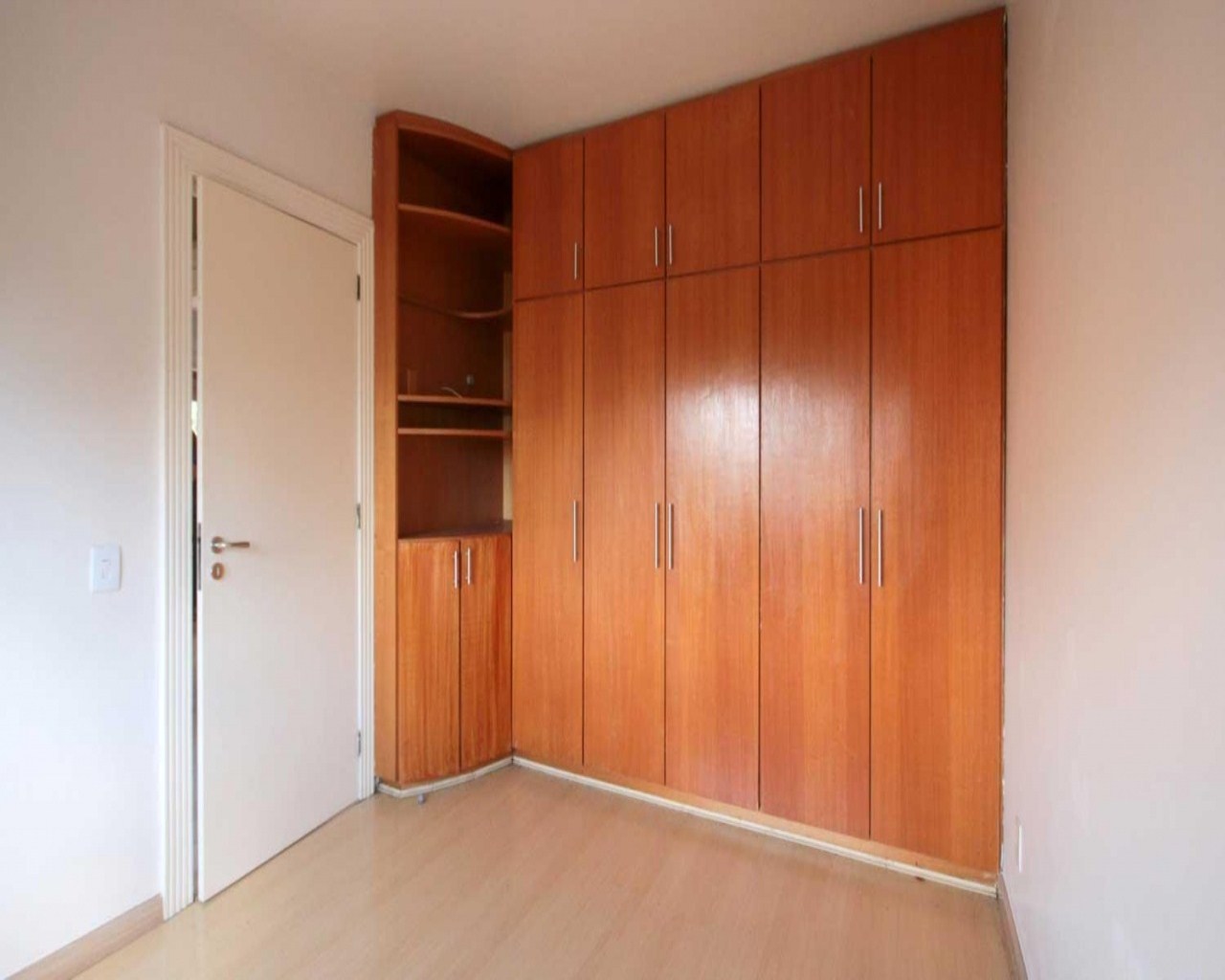 Apartamento à venda com 2 quartos, 71m² - Foto 16