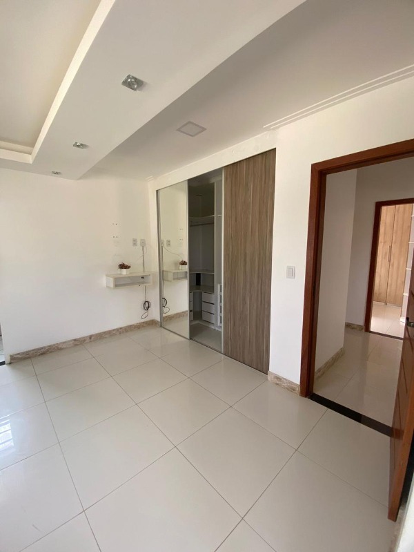 Casa - Buraquinho