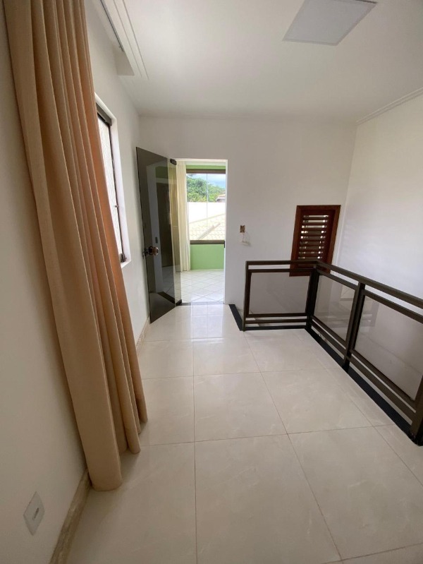 Casa - Buraquinho