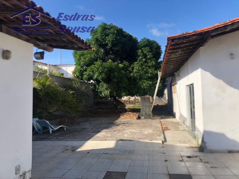 Casa à venda e aluguel com 4 quartos, 1440m² - Foto 16