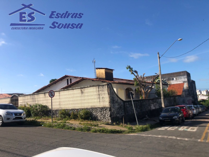 Casa à venda e aluguel com 4 quartos, 1440m² - Foto 18