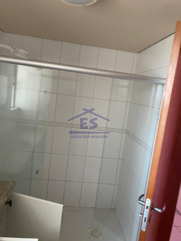 Apartamento para alugar com 2 quartos, 80m² - Foto 9