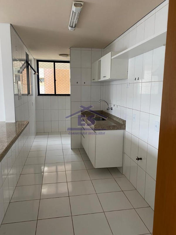 Apartamento para alugar com 2 quartos, 80m² - Foto 2