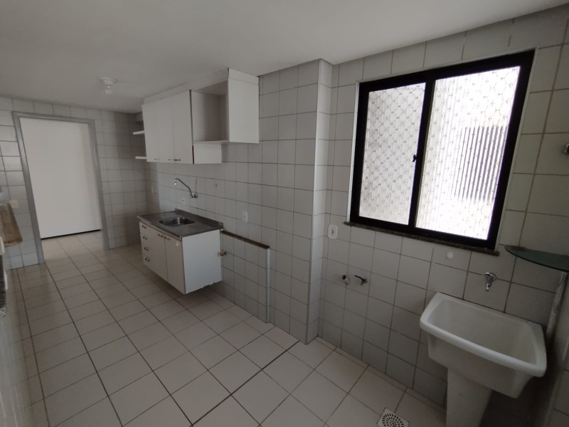 Apartamento para alugar com 2 quartos, 78m² - Foto 8