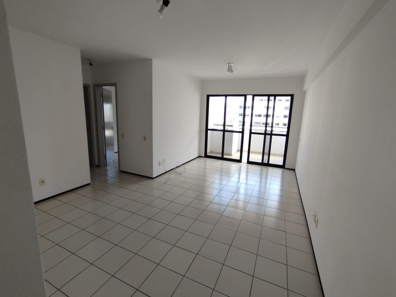 Apartamento para alugar com 2 quartos, 78m² - Foto 1