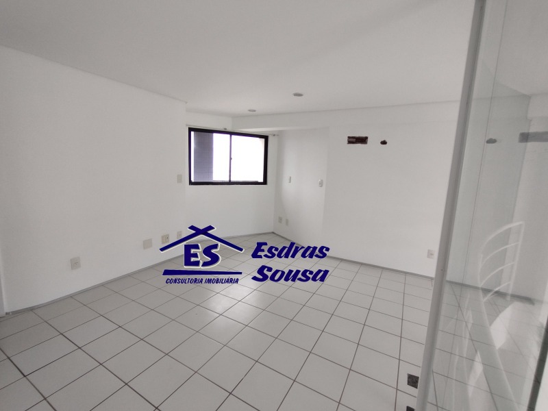 Apartamento para alugar com 1 quarto, 62m² - Foto 11