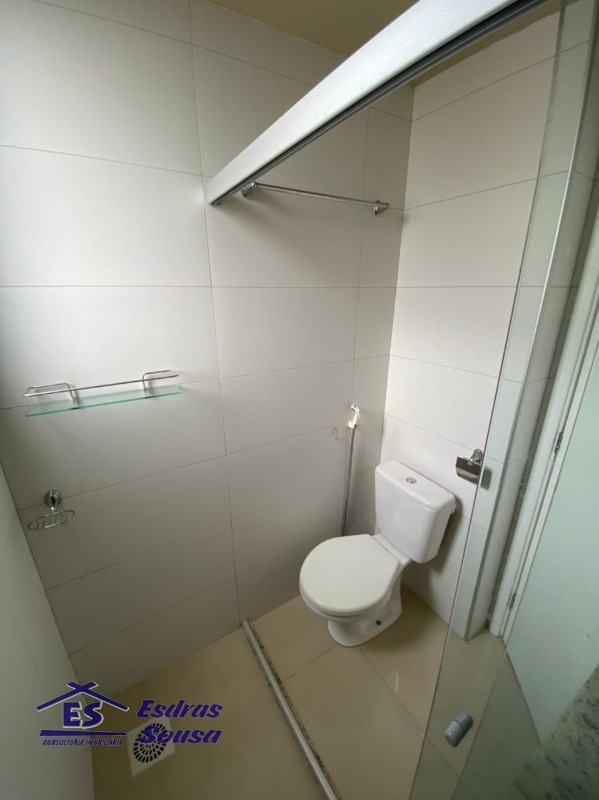 Apartamento para alugar com 2 quartos, 76m² - Foto 13