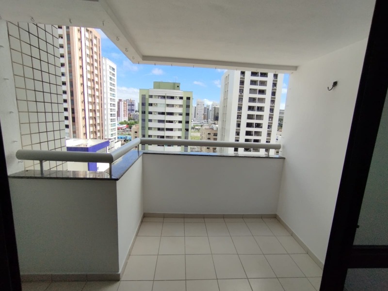 Apartamento para alugar com 2 quartos, 78m² - Foto 13