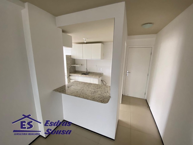 Apartamento para alugar com 2 quartos, 76m² - Foto 9