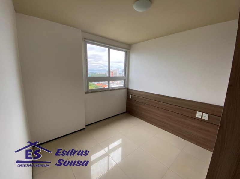 Apartamento para alugar com 2 quartos, 76m² - Foto 16