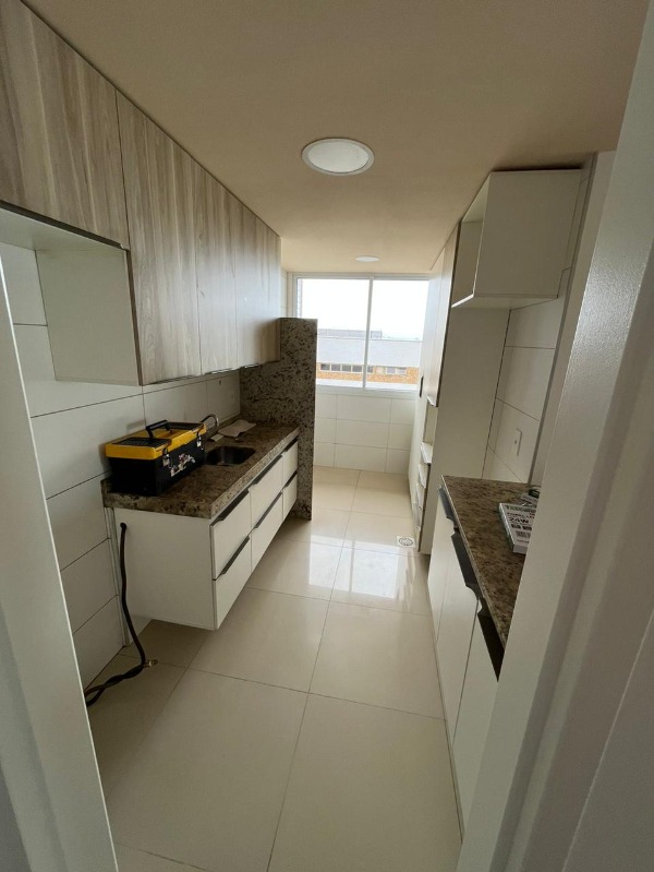 Apartamento para alugar com 2 quartos, 76m² - Foto 2