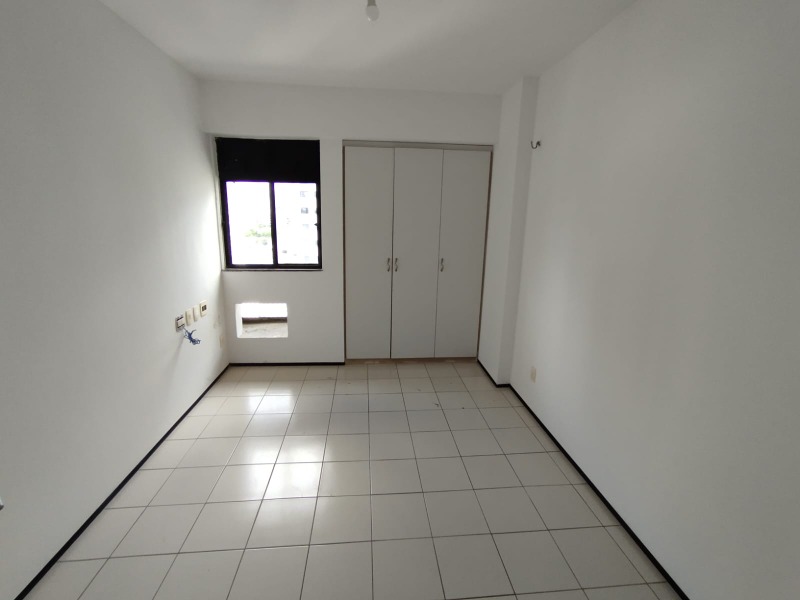 Apartamento para alugar com 2 quartos, 78m² - Foto 7