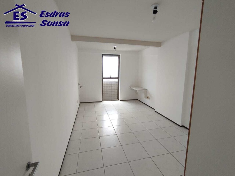 Apartamento para alugar com 1 quarto, 58m² - Foto 12