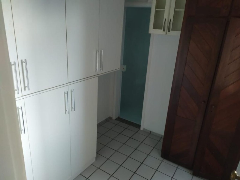 Apartamento à venda com 2 quartos, 131m² - Foto 13