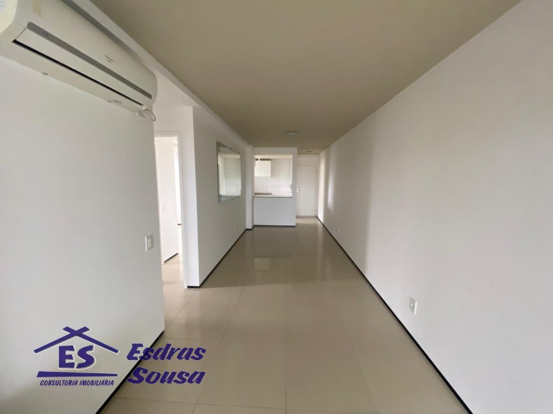 Apartamento para alugar com 2 quartos, 76m² - Foto 11