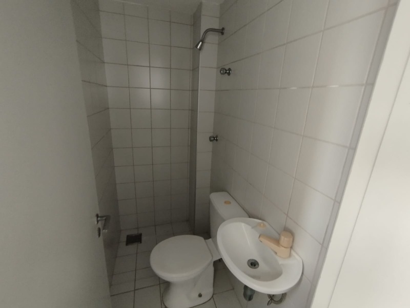 Apartamento para alugar com 2 quartos, 78m² - Foto 9