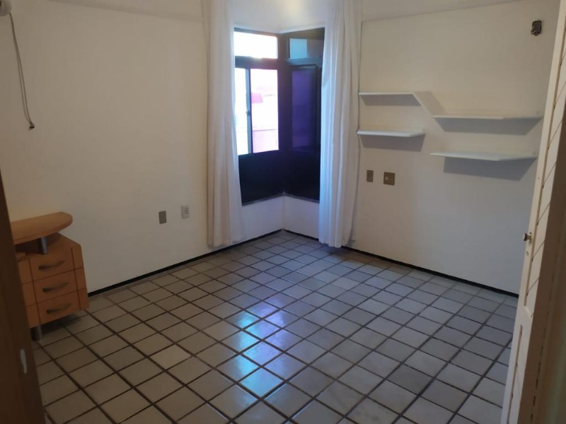 Apartamento à venda com 2 quartos, 131m² - Foto 6