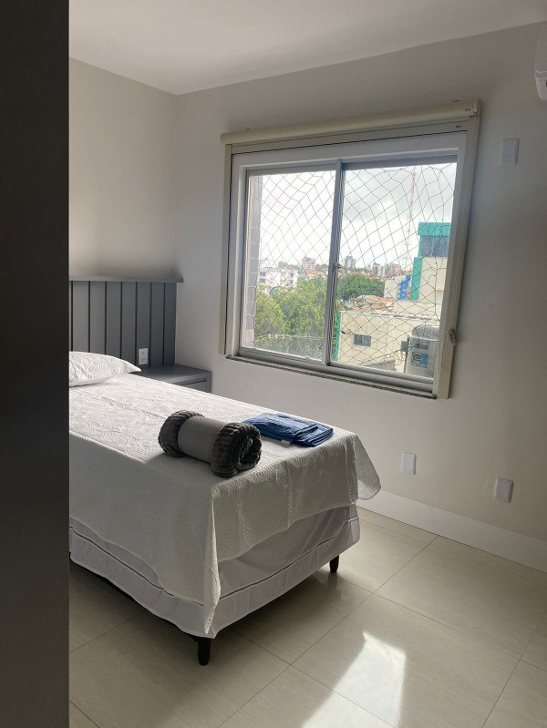 Apartamento para alugar com 3 quartos, 120m² - Foto 11