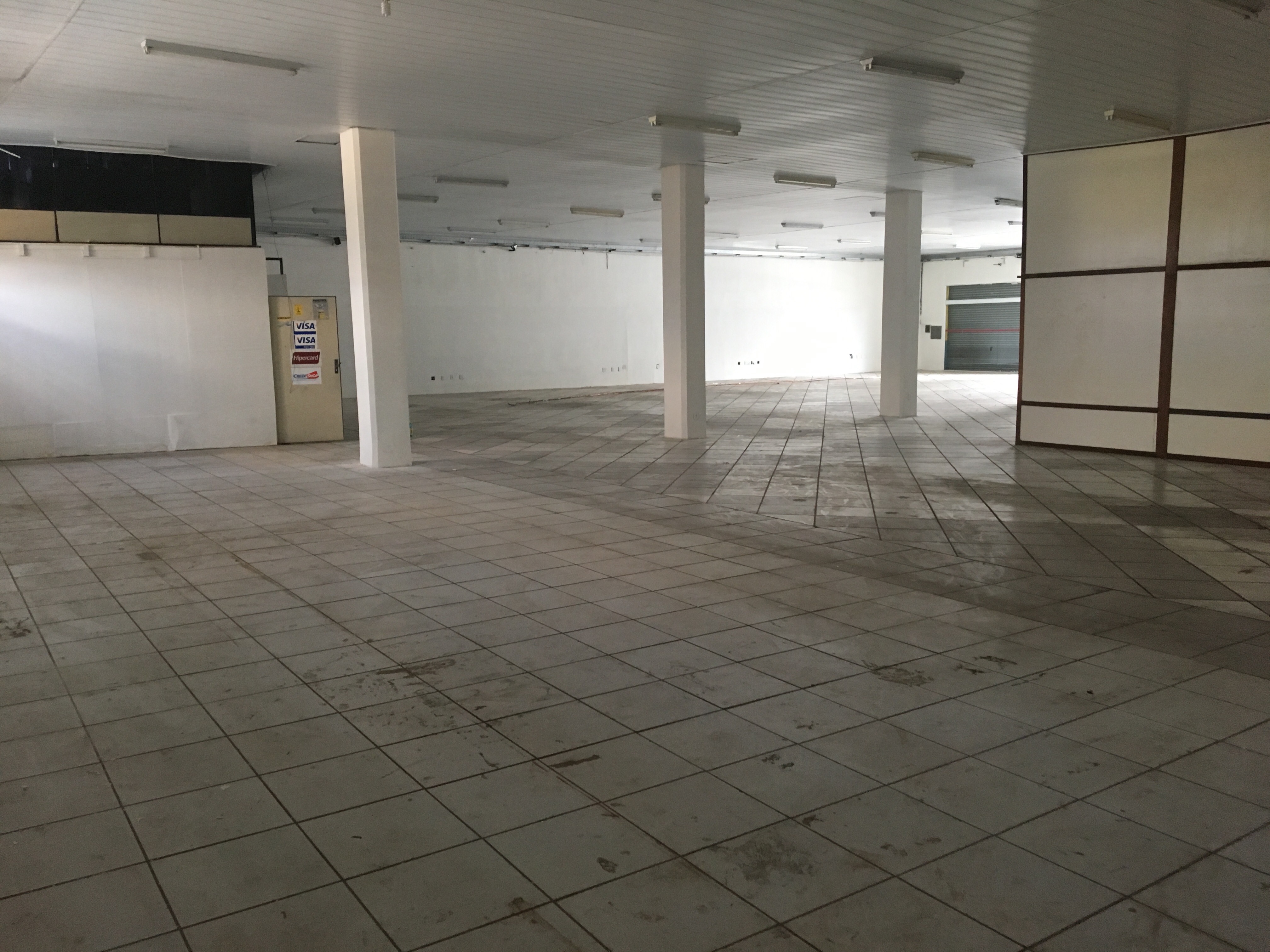 Depósito-Galpão-Armazém para alugar, 1200m² - Foto 6