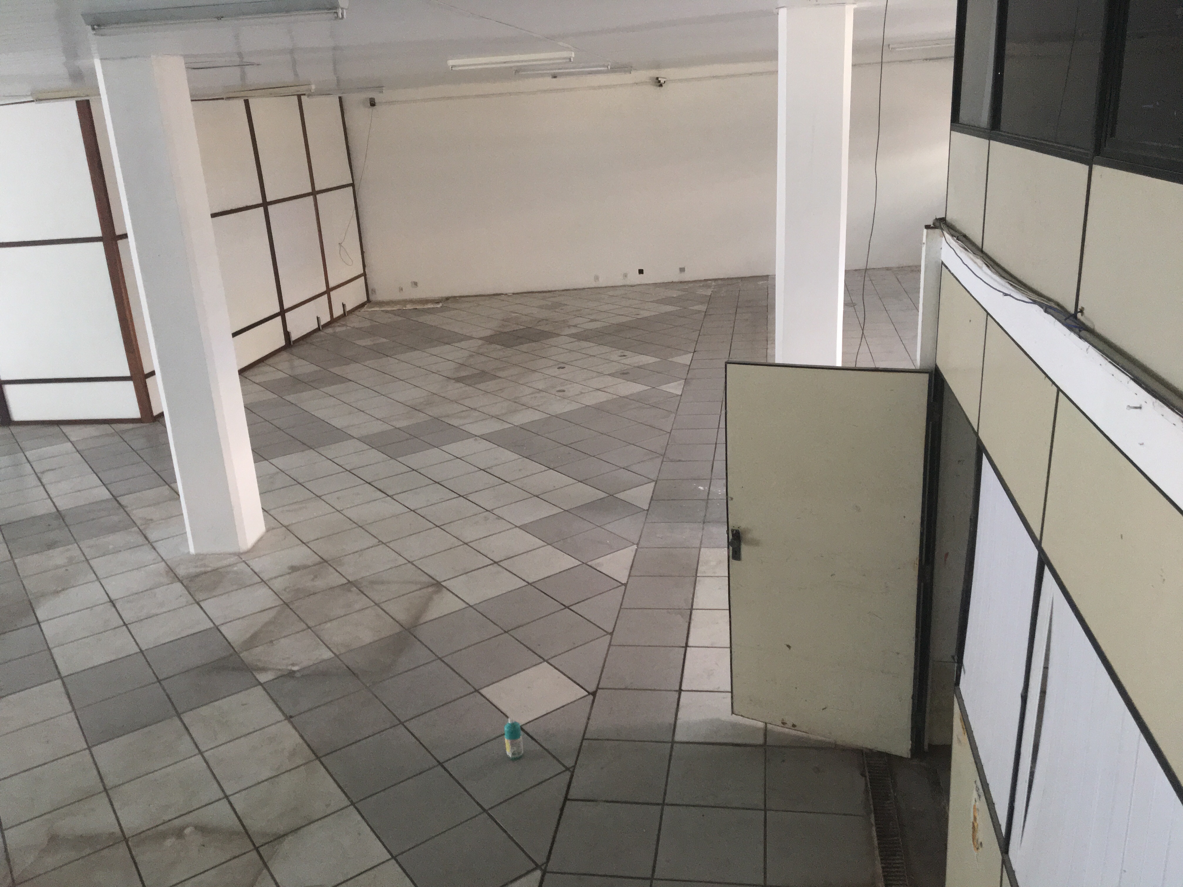 Depósito-Galpão-Armazém para alugar, 1200m² - Foto 11