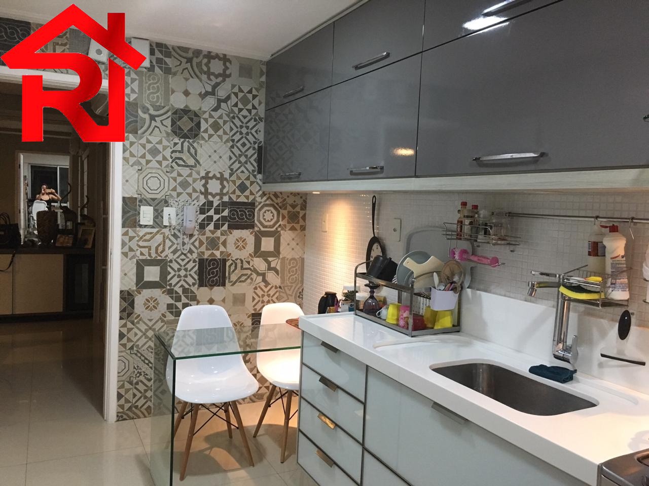 Apartamento à venda com 3 quartos, 144m² - Foto 17