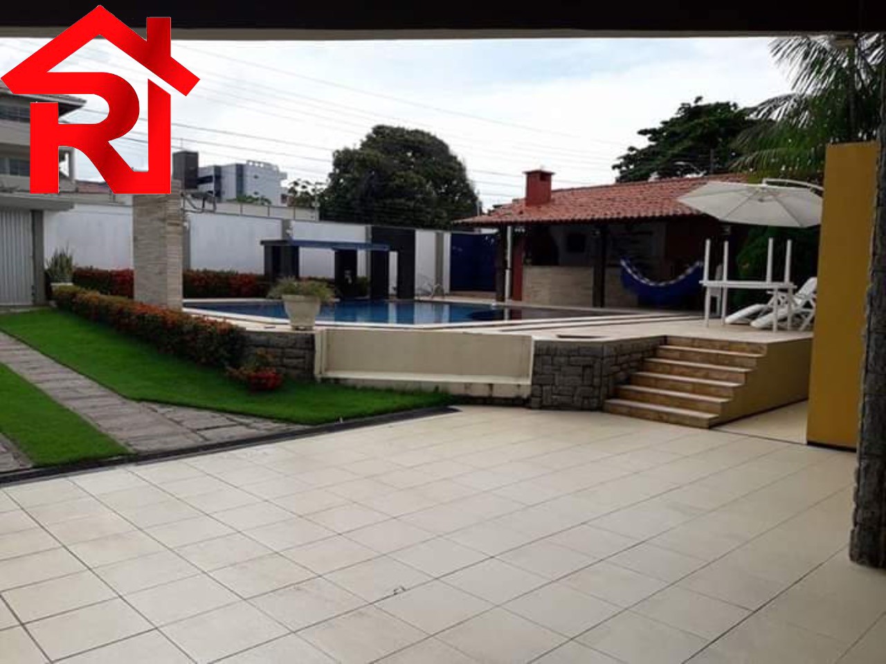 Casa à venda com 4 quartos, 800m² - Foto 5