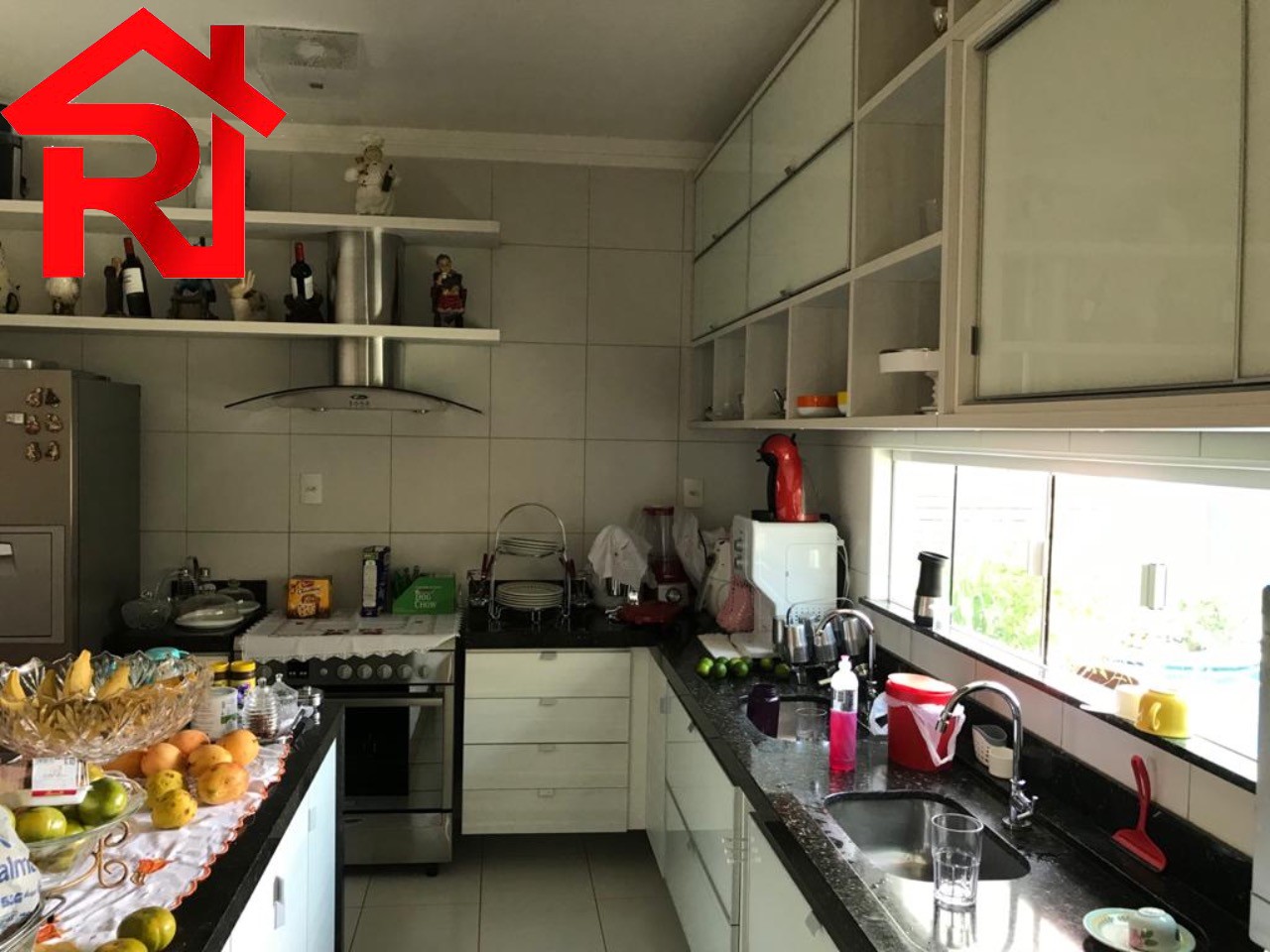 Casa à venda com 4 quartos, 380m² - Foto 14