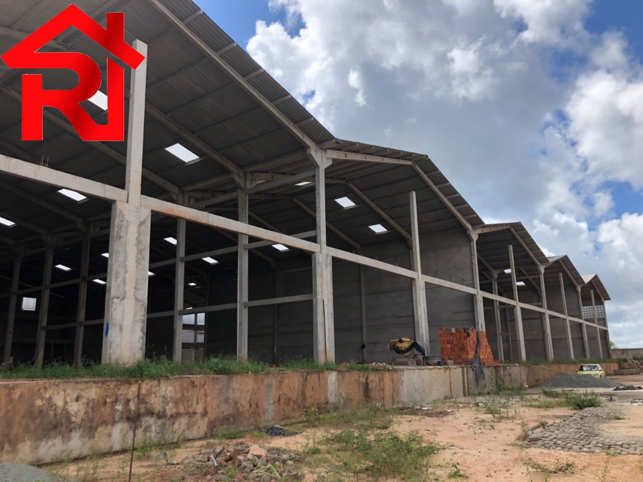 Depósito-Galpão-Armazém para alugar, 10500m² - Foto 1