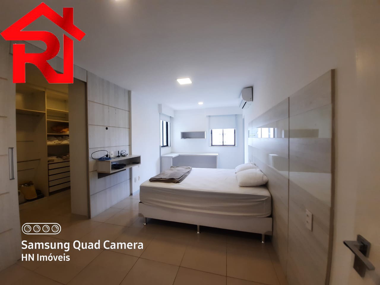 Apartamento à venda com 4 quartos, 200m² - Foto 14