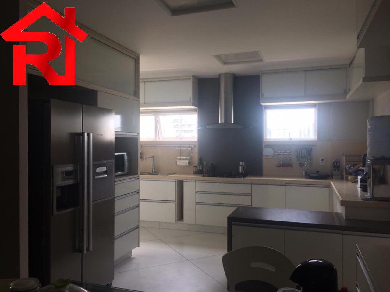 Apartamento à venda com 4 quartos, 360m² - Foto 7