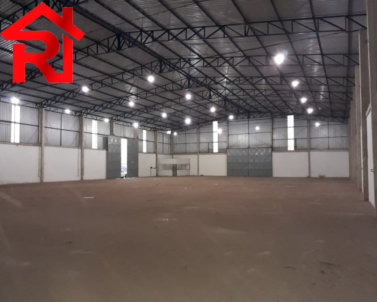 Depósito-Galpão-Armazém para alugar, 5300m² - Foto 1