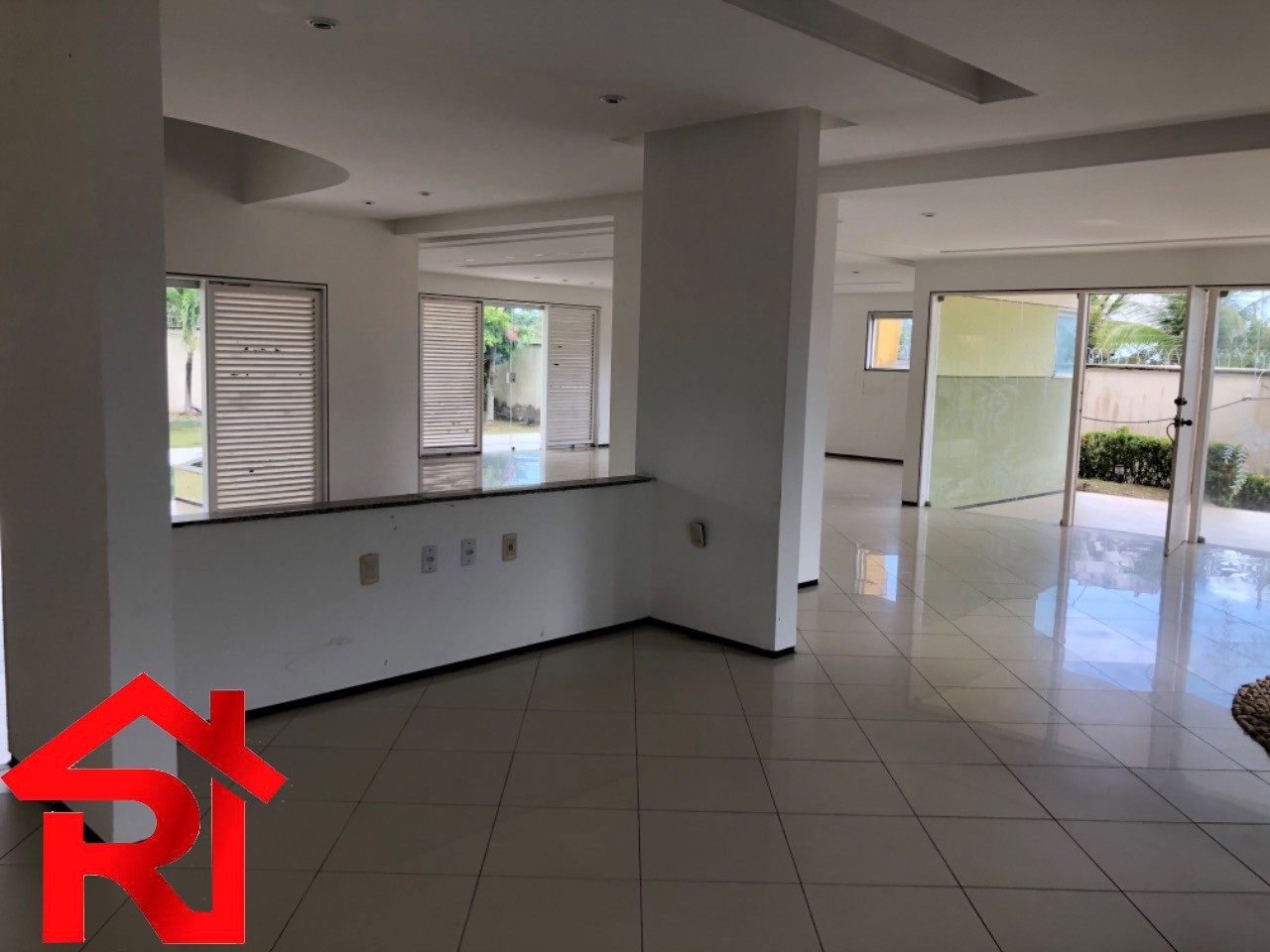 Casa à venda com 4 quartos, 1000m² - Foto 5