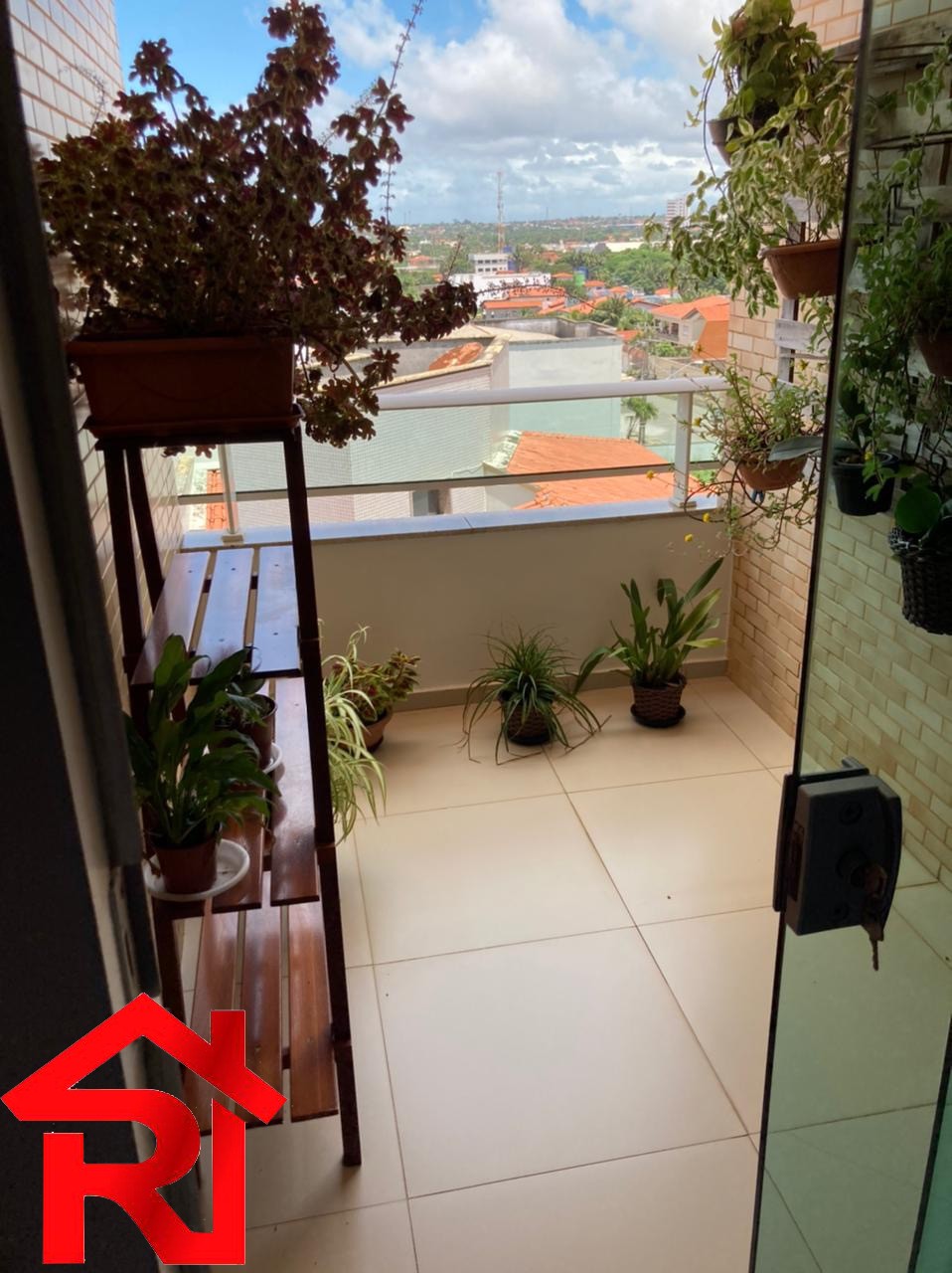 Apartamento à venda com 4 quartos, 288m² - Foto 4