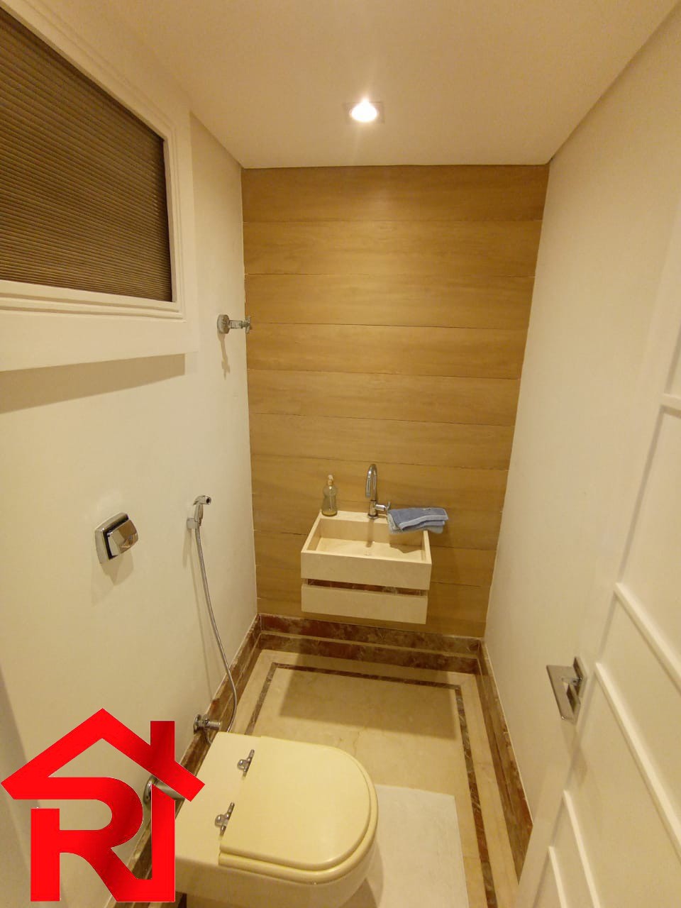 Apartamento à venda com 4 quartos, 300m² - Foto 11