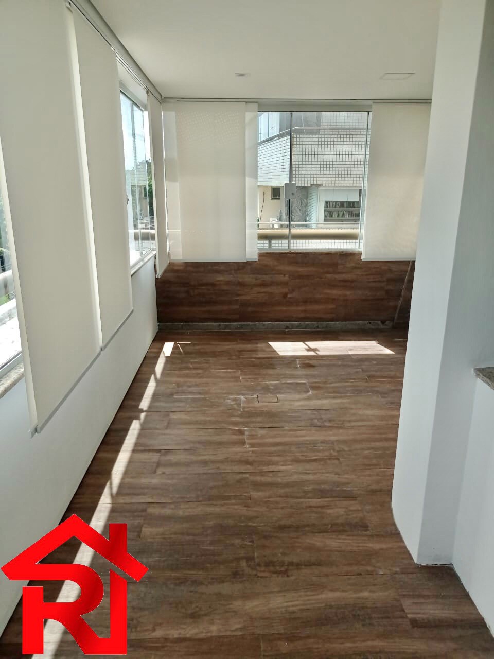 Apartamento à venda com 4 quartos, 300m² - Foto 13