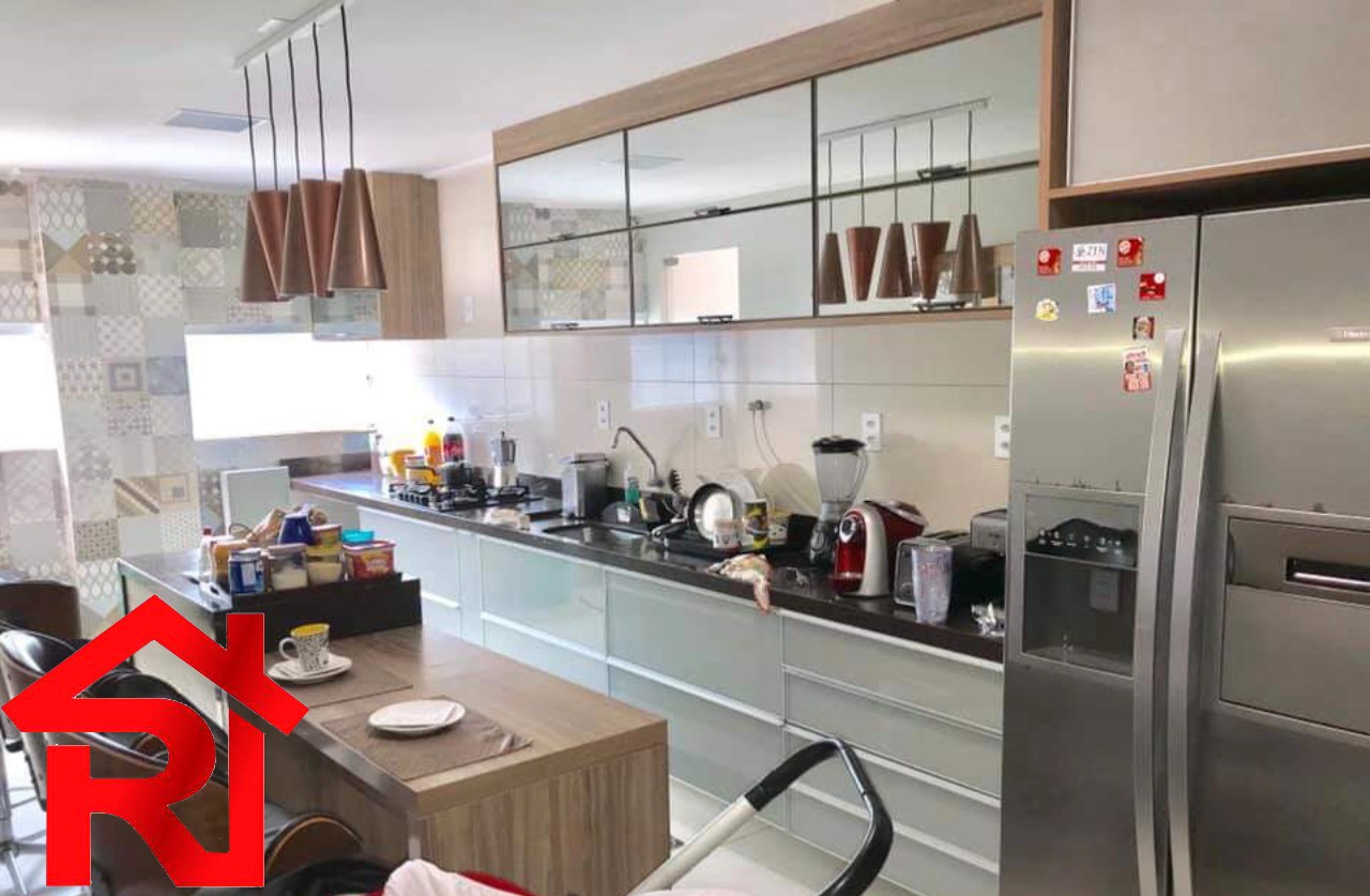 Casa à venda com 3 quartos, 450m² - Foto 6