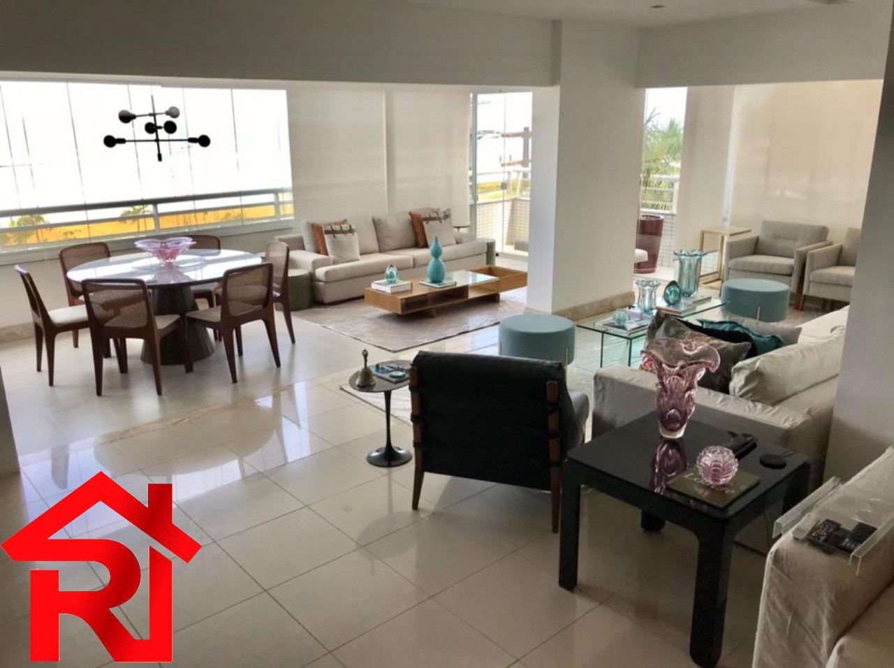 Apartamento à venda com 4 quartos, 245m² - Foto 5