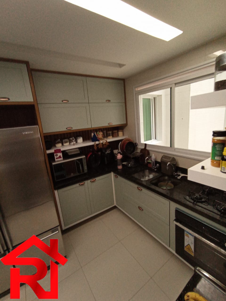 Apartamento à venda com 3 quartos, 193m² - Foto 10