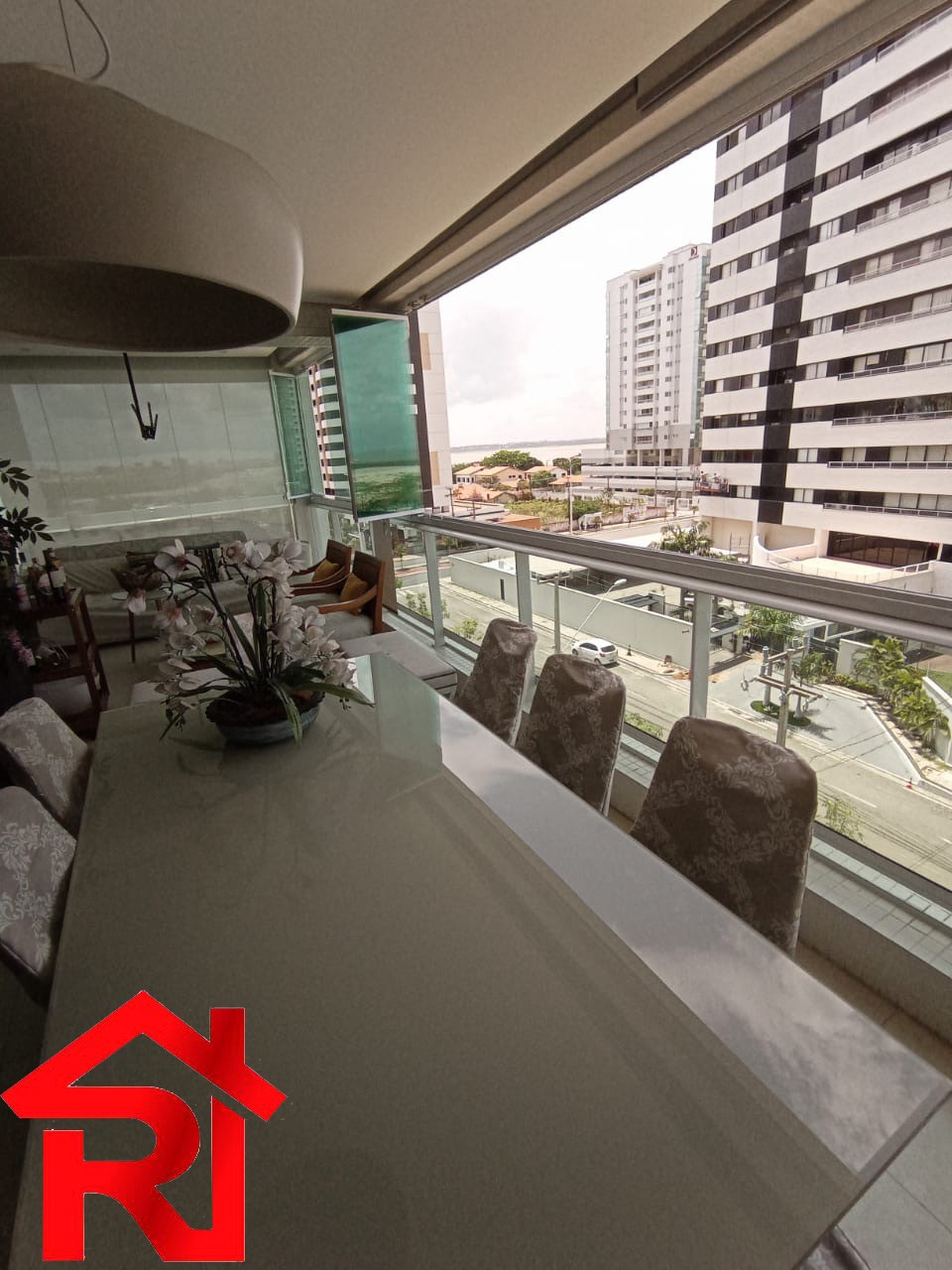 Apartamento à venda com 3 quartos, 193m² - Foto 12