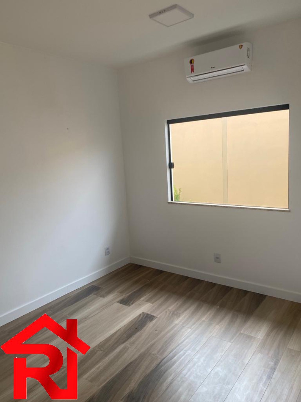 Casa à venda com 3 quartos, 404m² - Foto 5