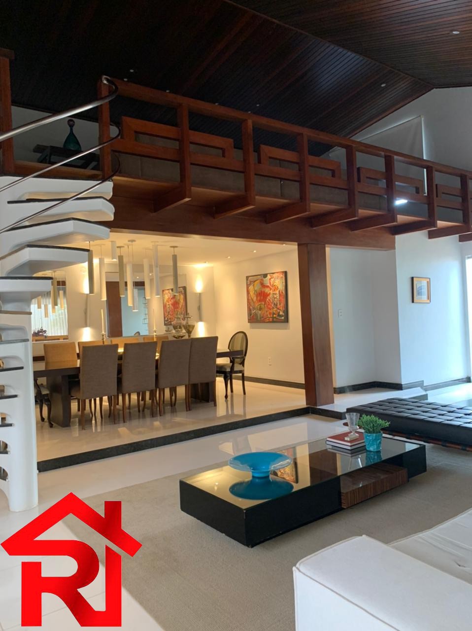 Casa à venda e aluguel com 6 quartos, 2300m² - Foto 7