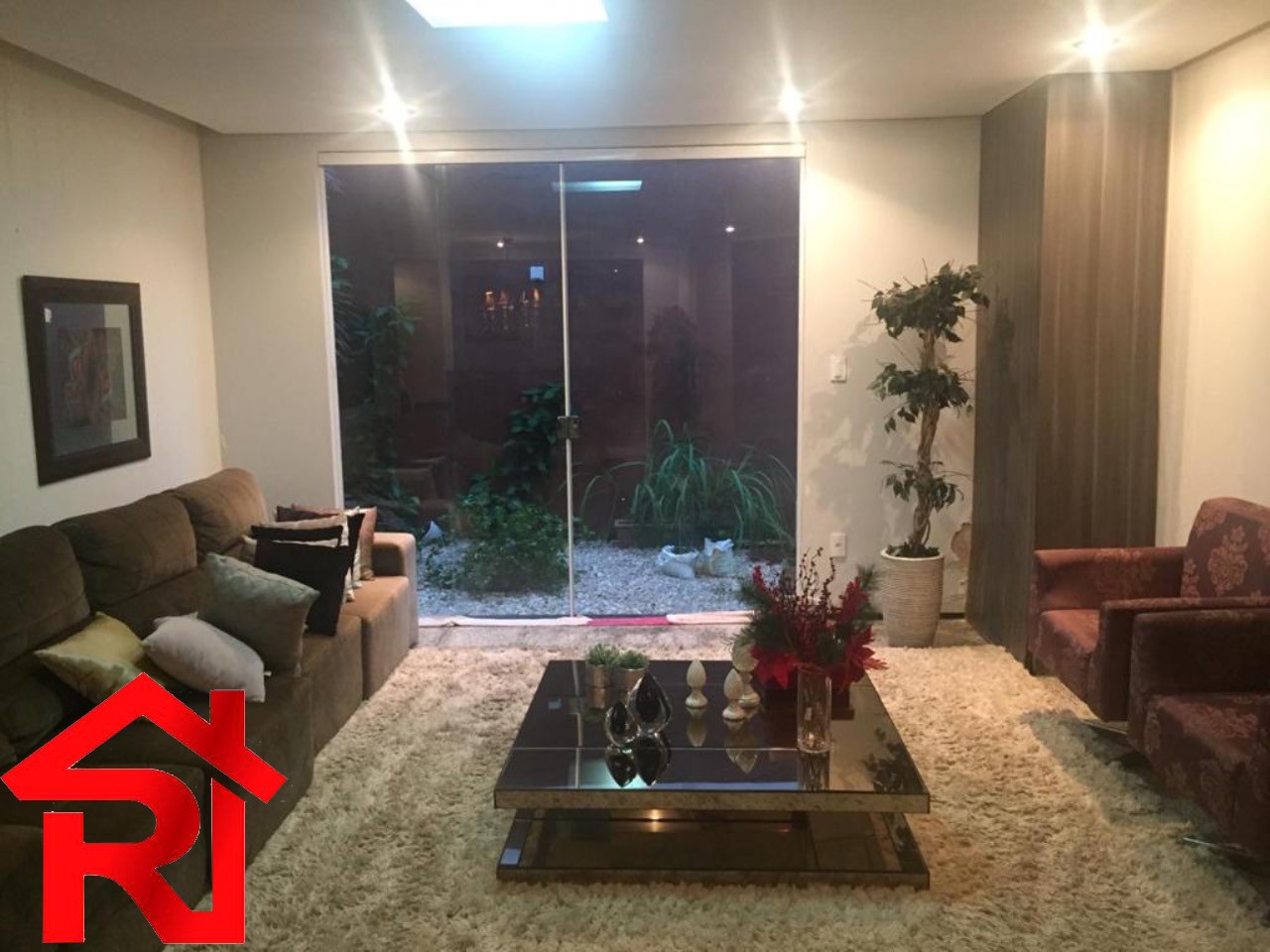 Casa à venda com 4 quartos, 525m² - Foto 3