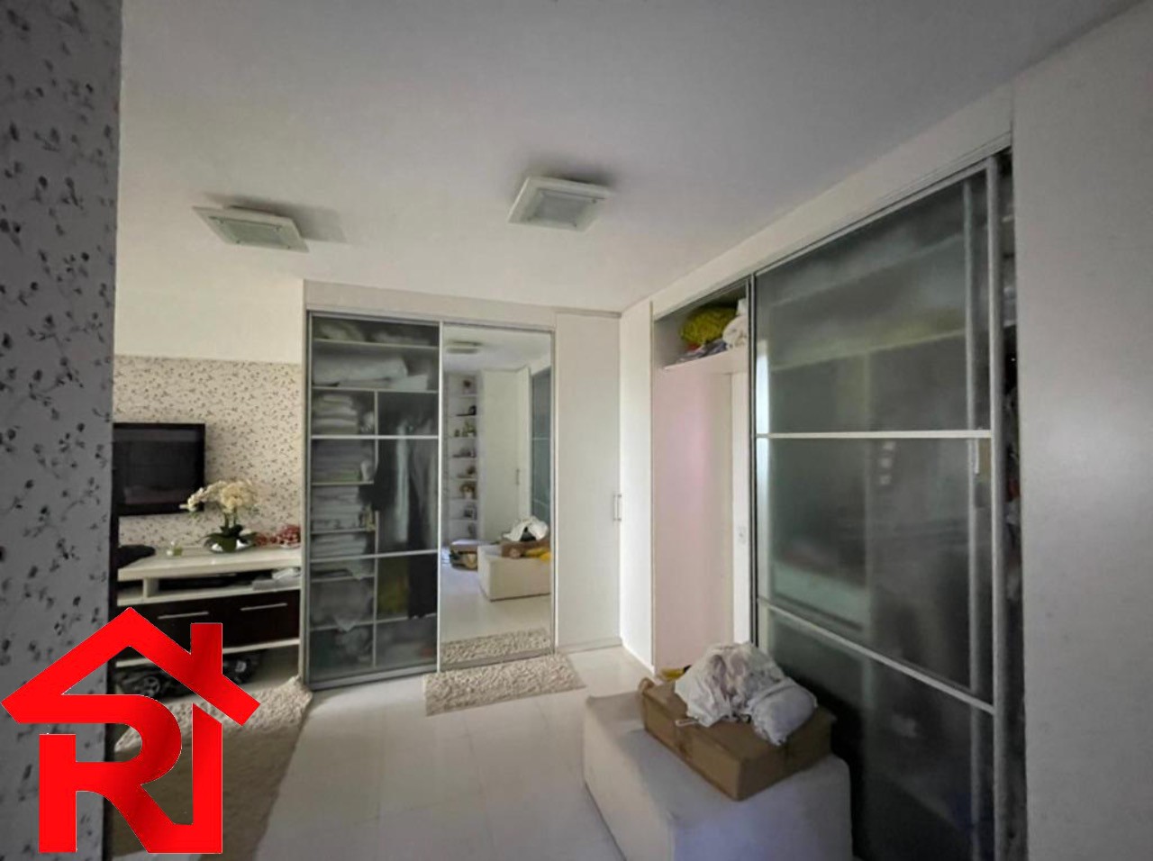 Apartamento à venda com 3 quartos, 145m² - Foto 7