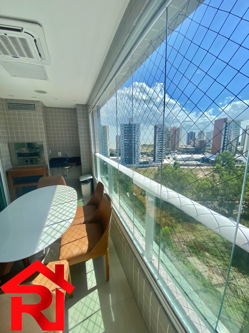 Apartamento à venda com 3 quartos, 128m² - Foto 4