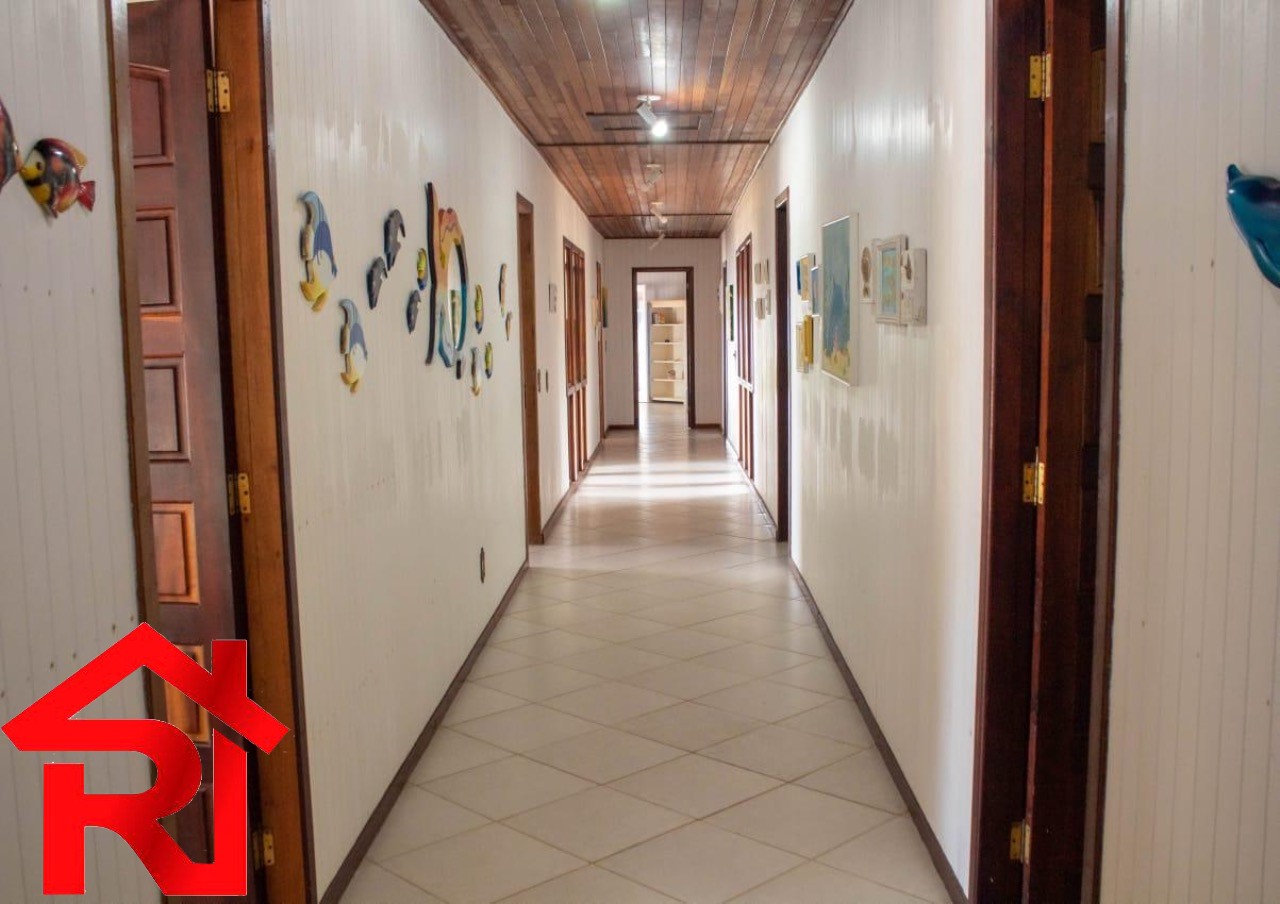 Casa à venda com 7 quartos, 64000m² - Foto 14